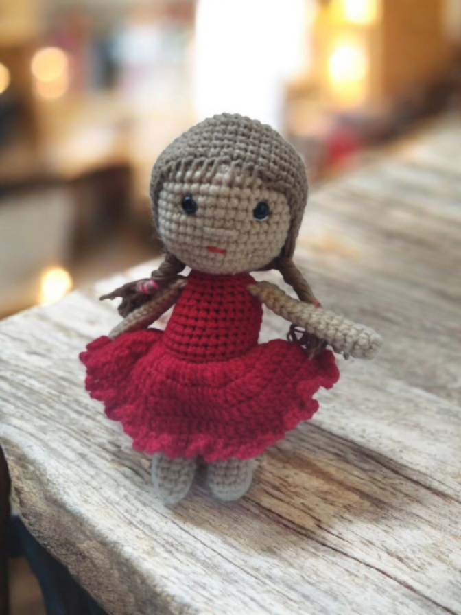 Чарівна В'язана Лялька  "Наталка " 19 см, Ручна Робота, Гіпоалергенна, У Незнімному Платтячку - Зображення 5